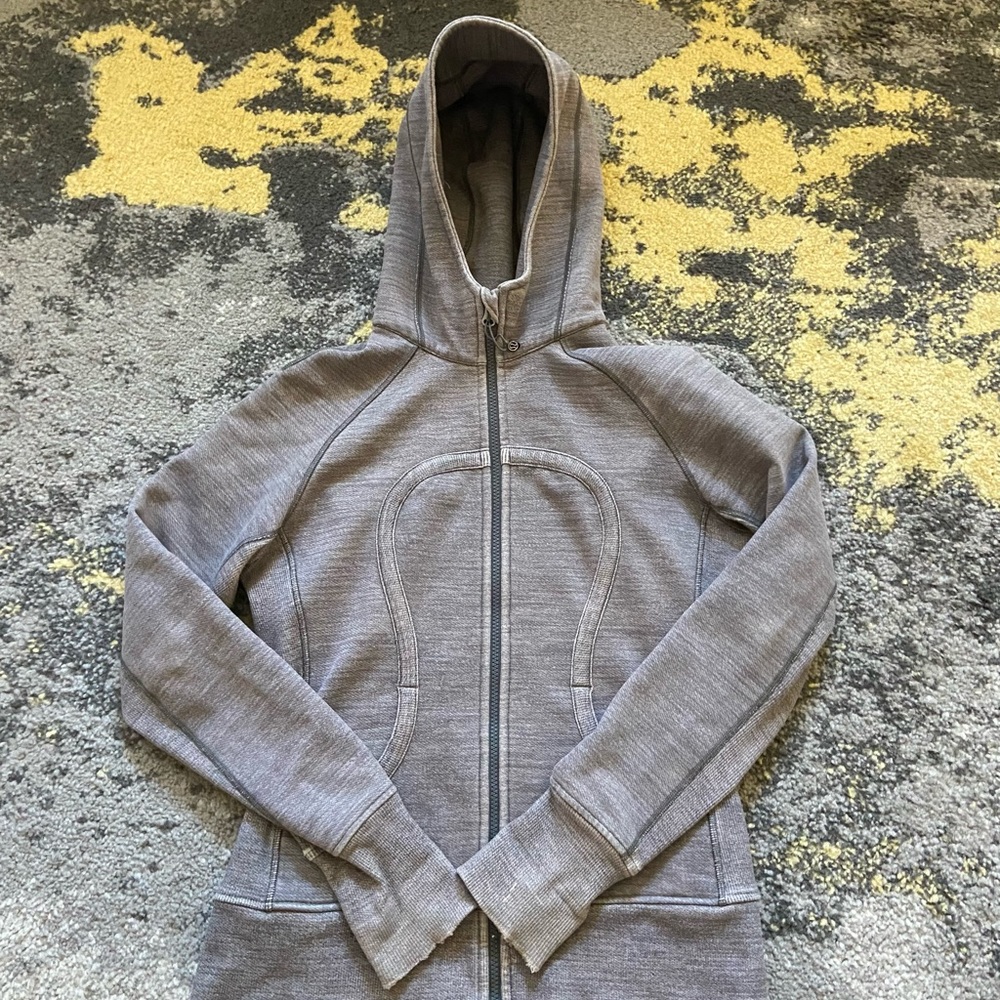 LULULEMON Scuba Jacket 10 zip up jacket gray medium older style hoodie